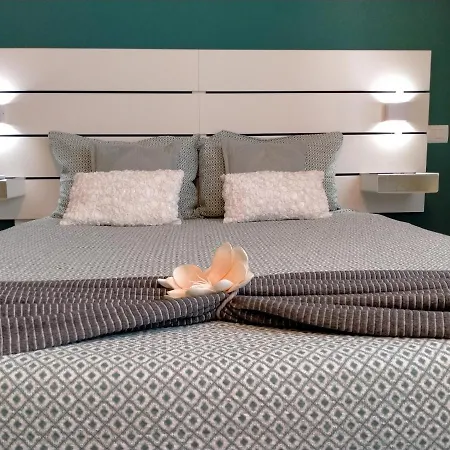 Le Di Sonia Tre Gemme Zaffiro 3*