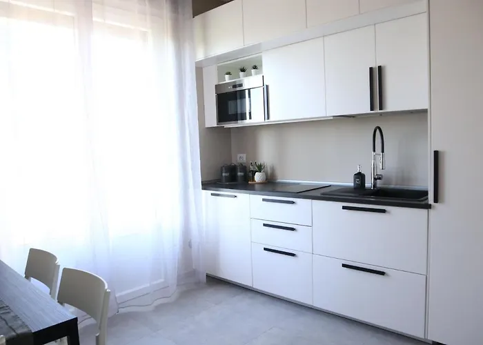 Le Di Sonia Tre Gemme Zaffiro Fucecchio