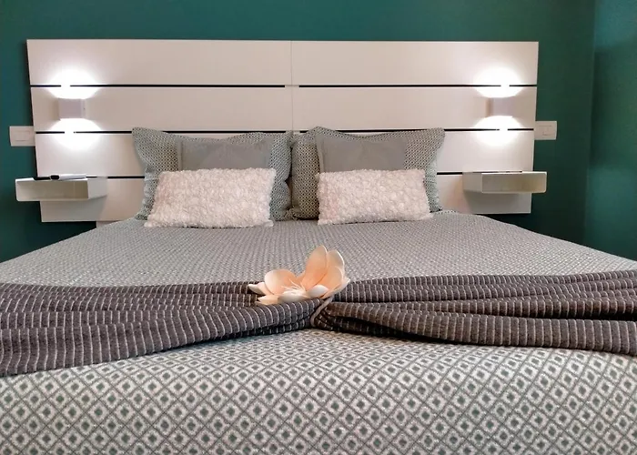 Le Di Sonia Tre Gemme Zaffiro 3*